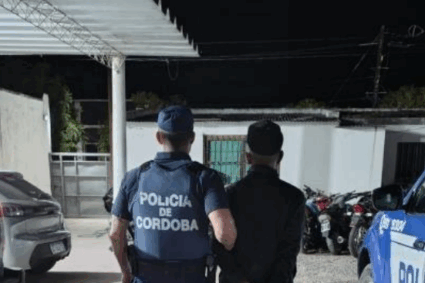 Robo y aprehensión en Almafuerte: un joven fue detenido tras ingresar a una vivienda