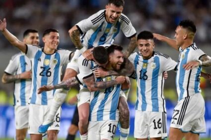 Orgullo y preocupación: La Selección argentina lidera el ranking FIFA pero enfrenta un histórico mal presagio mundialista