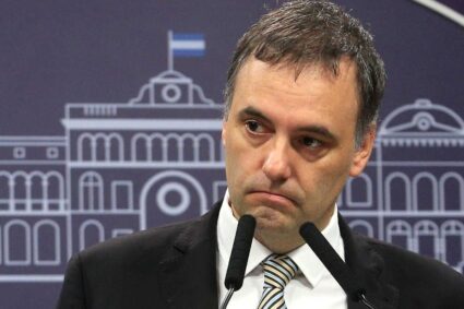 Investigan a Manuel Adorni por presunto enriquecimiento ilícito: declaran las financiadoras de su departamento