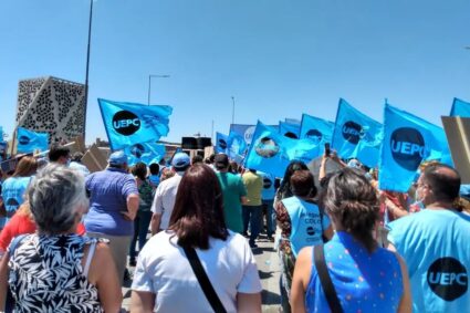 Docentes cordobeses rechazan la oferta salarial y convocan a un paro de 48 horas
