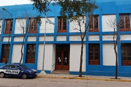 Oliva: detuvieron a un joven y secuestraron estupefacientes en un allanamiento nocturno