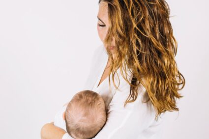 Acreditaron el pago del cuarto mes de licencia por maternidad a beneficiarias cordobesas