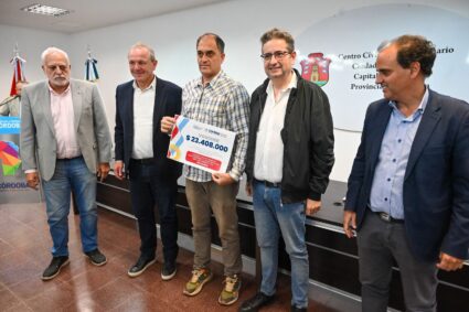 Impulso al cooperativismo y la vivienda: Brandán entregó aportes millonarios y escrituras en el sur provincial