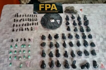 Golpe al narcotráfico en La Calera: la FPA desarticuló una banda que utilizaba a un menor para vender droga