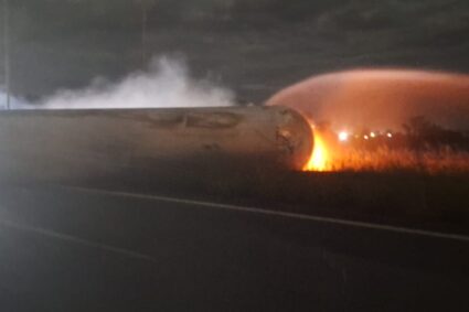 Tragedia en la autopista: Un camionero falleció tras un violento choque e incendio cerca de Pilar