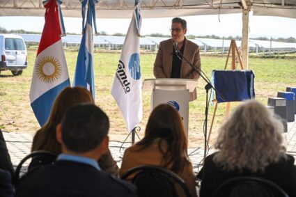 Cumbre del sector en nuestra ciudad: El ministro Brandán defendió las tarifas cooperativas y Fecosi delineó su rol ante la crisis