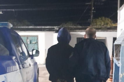 Policiales en Almafuerte: Secuestran una motocicleta y detienen a un joven tras oponerse a un control en la vía pública