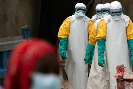 Alerta sanitaria internacional: El brote de ébola en el Congo ya se cobró 648 vidas y se propaga a países vecinos
