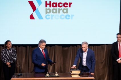 Gabriel Frizza asumió como ministro de Cooperativas y Mutuales en el marco de cambios en el gabinete provincial