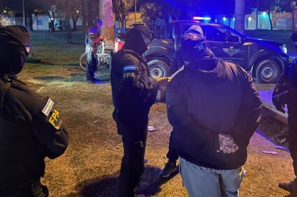 Lucha contra el narcotráfico: La FPA secuestró drogas y vehículos en masivos operativos en la provincia de Córdoba