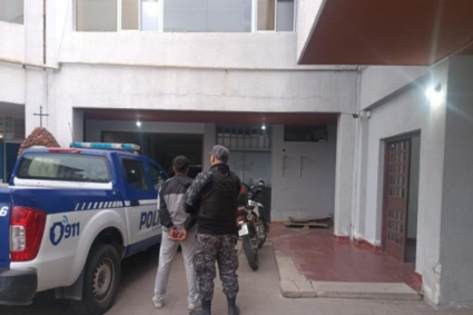 Fin de semana agitado en Río Tercero: tres accidentes con heridos, un detenido por amenazas y un automovilista borracho
