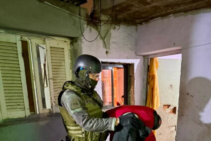 Golpe al narcomenudeo en Morteros: la FPA desbarató una banda familiar y detuvo a siete personas